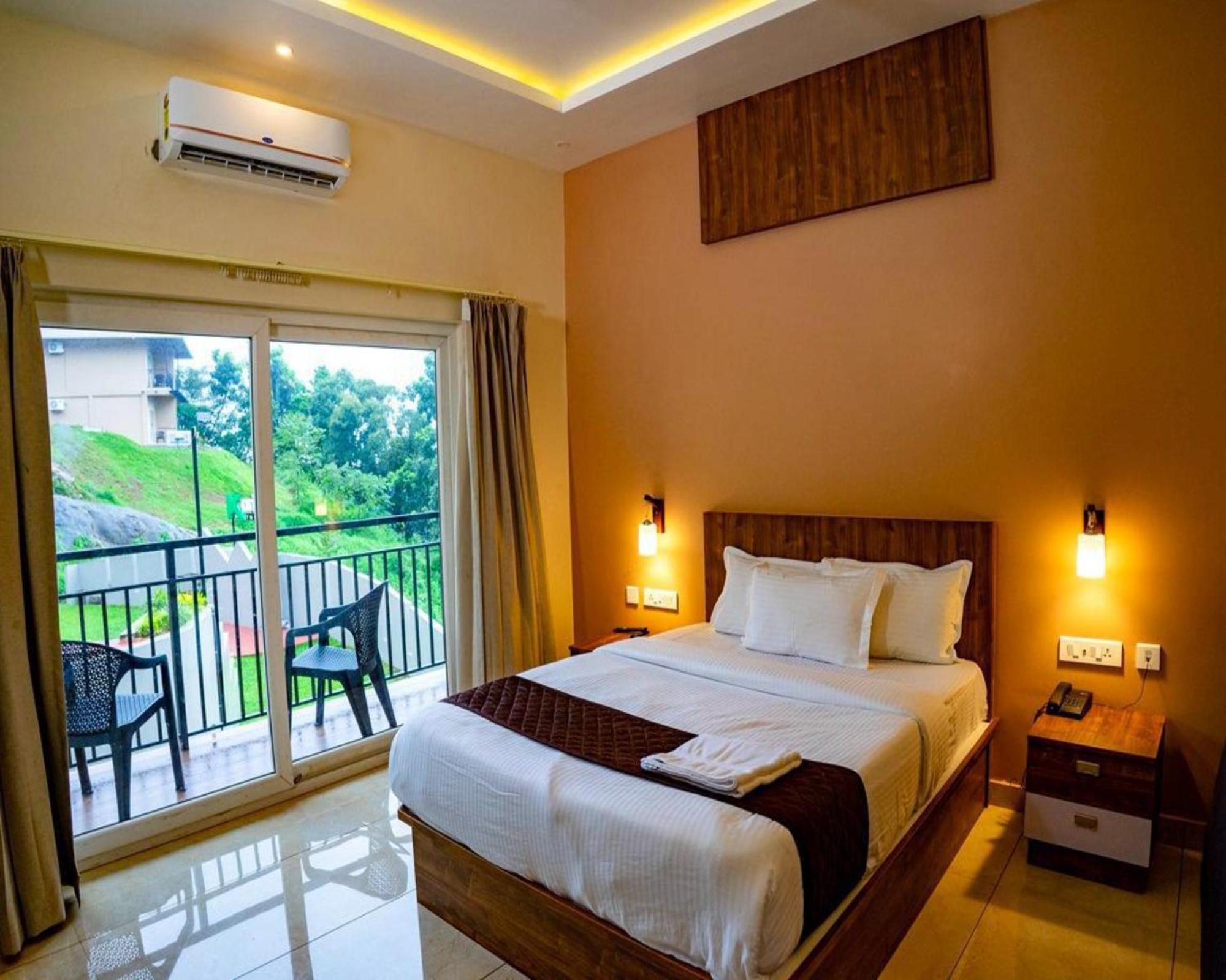 Karimb Resorts Vallikavungal Экстерьер фото